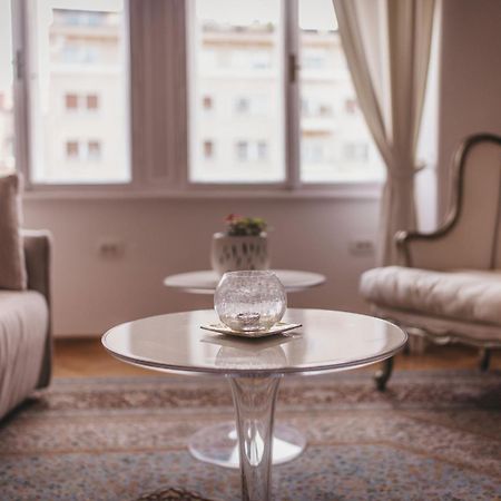 Ab Ljubljana - Prince Filip Apartment Buitenkant foto